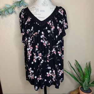 Torrid ~ Sleeveless Floral Ruffle Top